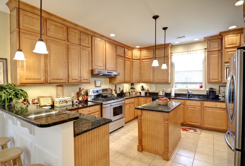 Kitchen Cabinets Refacing in Kokomo, IN